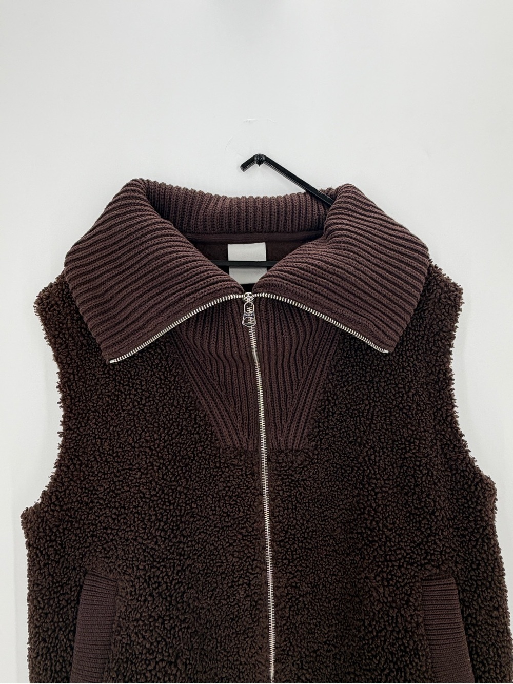 Varley Aspen Gilet Turtleneck Collar Vest In Coffee Brown
